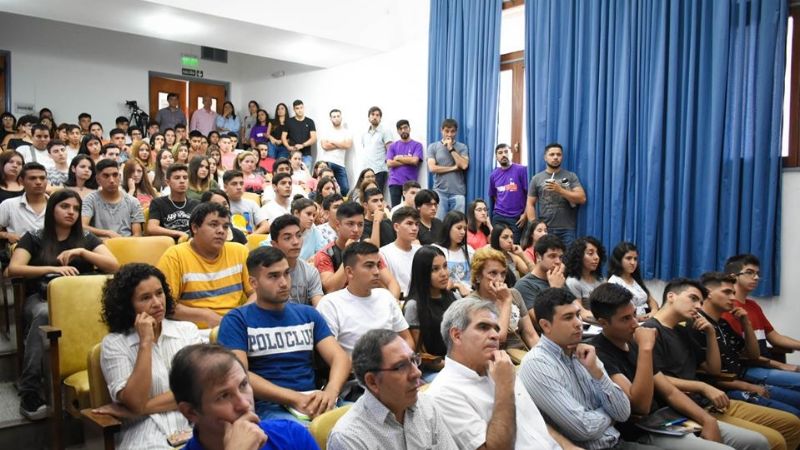Bienvenida a estudiantes de Ciencias Agrarias