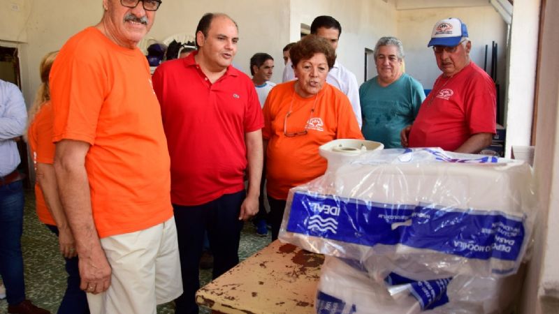 Gustavo visitó a los vecinos de barrio El Mástil