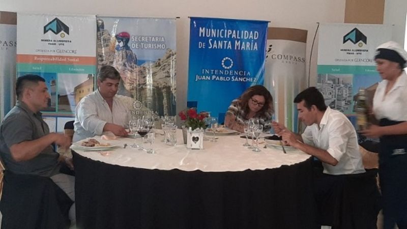Finalizó con gran éxito la capacitación en gastronomia