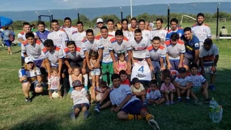 La Multitud campeón del Clausura en la Liga de Amateur