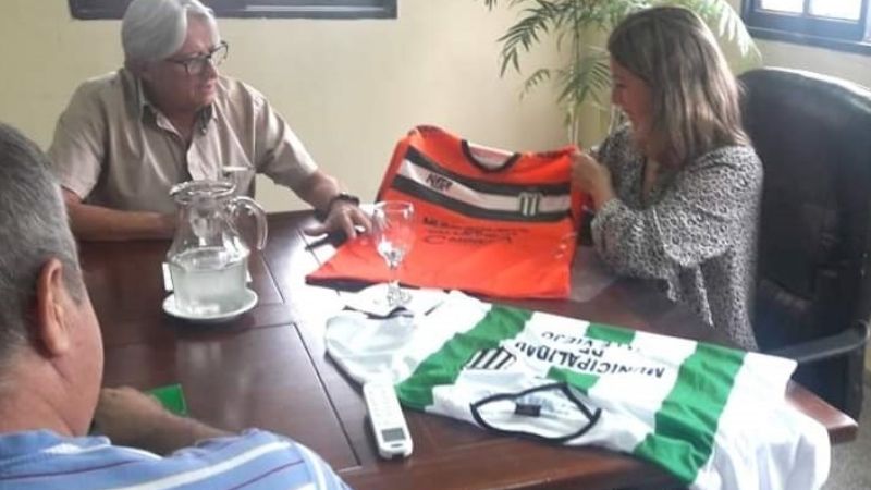 Dirigencia de San Martín visitó a la intendenta Zenteno