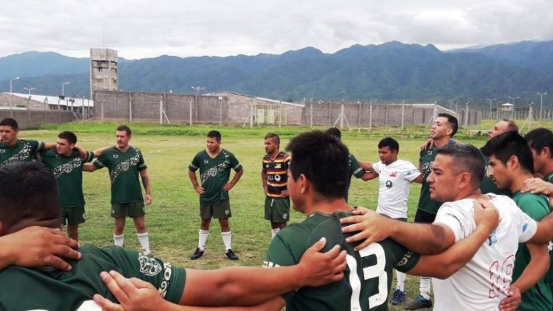 Pumas y All Blacks visitaron a los Awkas, en la cárcel