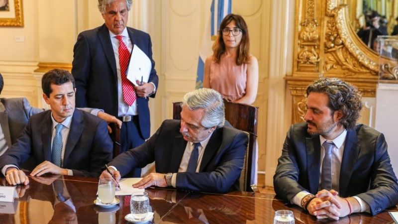 Alberto Fernández nombró a la nueva cúpula de las Fuerzas Armadas