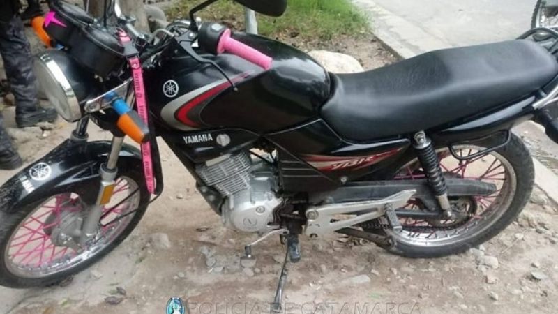 Tras una persecución agredieron a policías