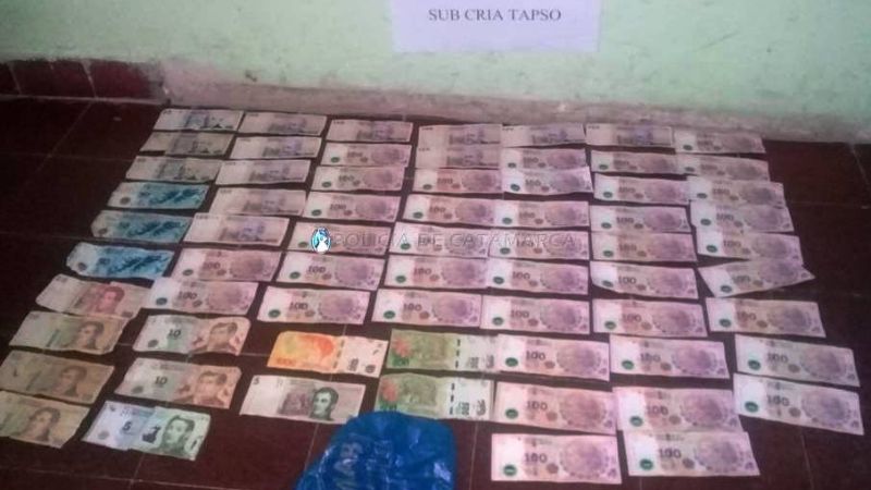 Encuentran en la casa de un hombre el dinero robado a una mujer en una posta