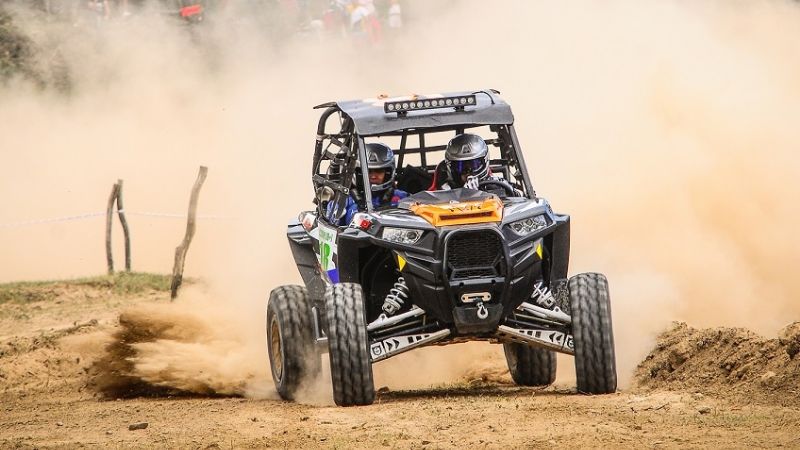 Carlitos Córdoba festejó en el Rally de Verano, en Guayamba