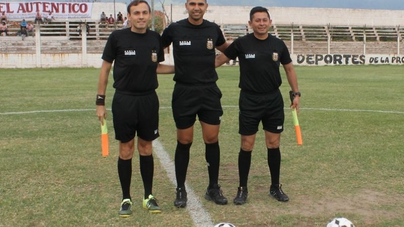 Al final, dirigieron los referís propuestos por la Liga Chacarera