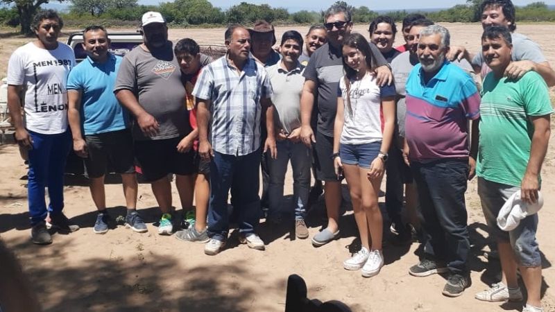 Autoridades provinciales en el Club Unión de Choya, Capayán,