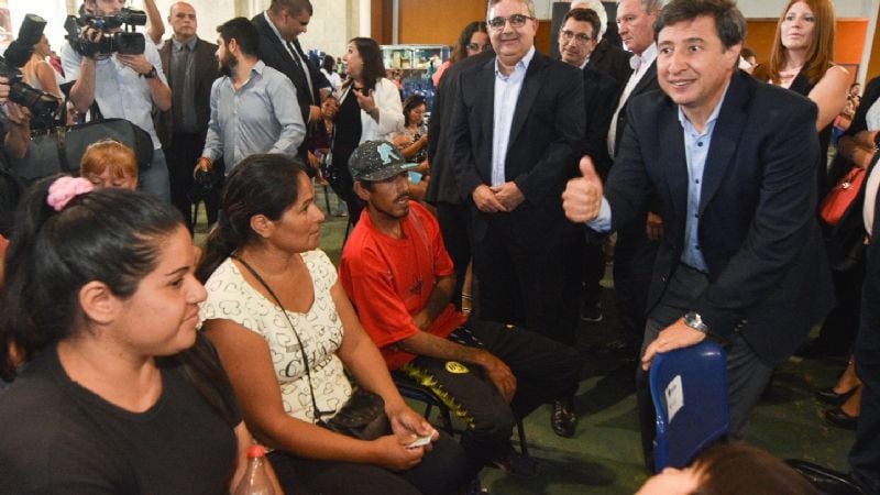 Lanzaron la Tarjeta Alimentar para beneficiar a 17 mil familias