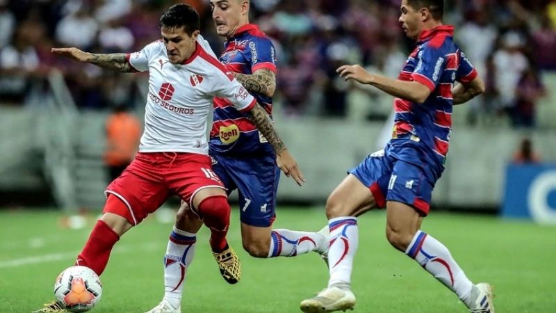 Agónica clasificación del “Rojo” en la Sudamericana