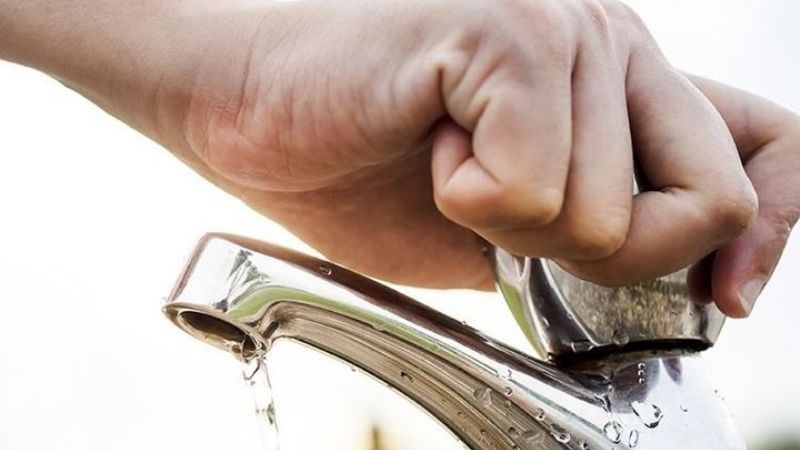 ¿Cómo podemos ahorrar agua y evitar el derroche?