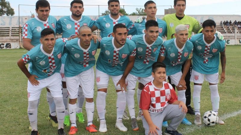 14 de Agosto ganó en Fiamablá y lidera la Zona 4