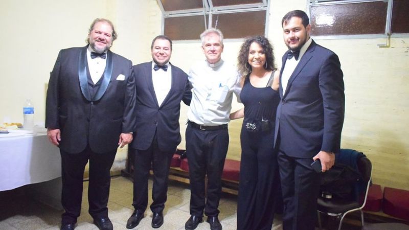 Multitudinaria participación en el aniversario de Santa María