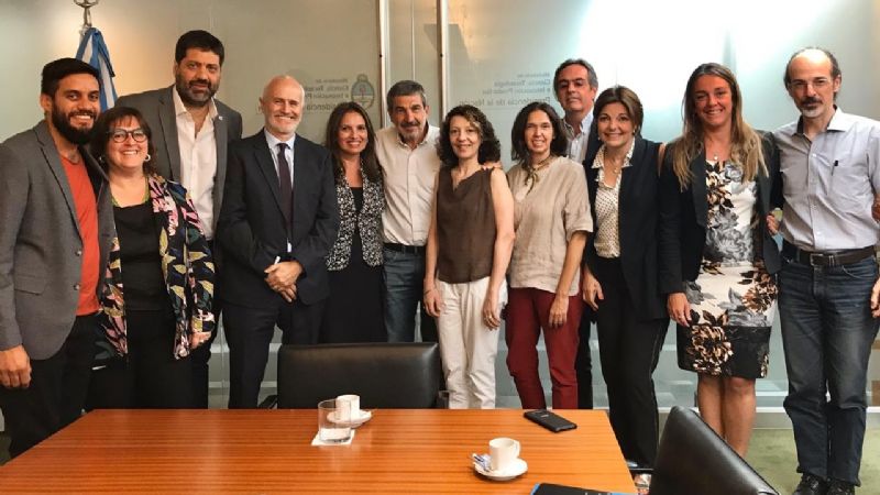Breppe se reunió con autoridades de Educación de la Nación