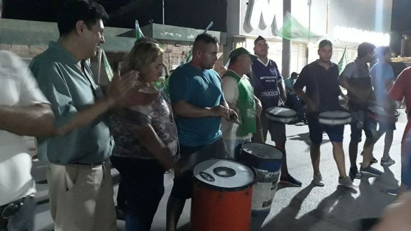 Protesta nocturna en Recreo