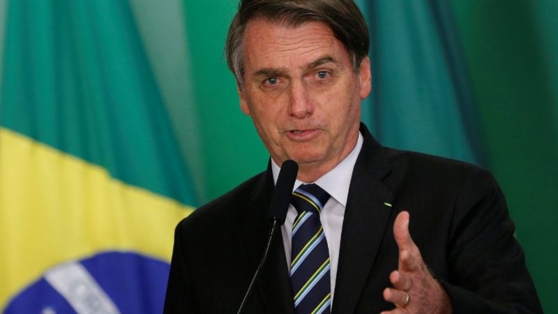 Bolsonaro no quiere educación sexual por temor a que embaracen a su hija