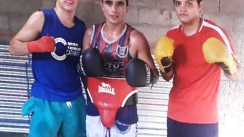 El “Johnny" Herrera peleará el 15 en La Calera