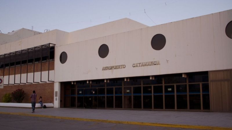 Catamarca impulsa tener un sólo aeropuerto compartido con La Rioja