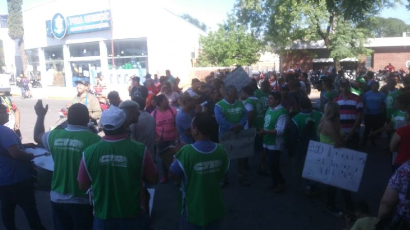 Sin solución, se agudiza el conflicto en Valle Viejo