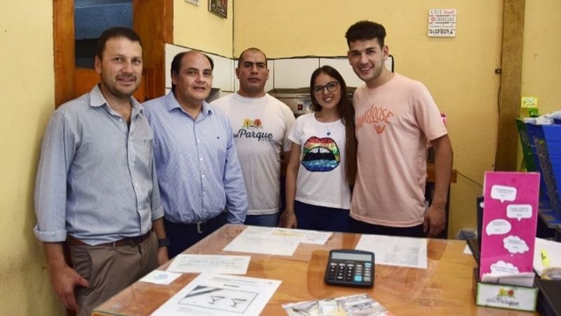 Saadi visitó a emprendedores