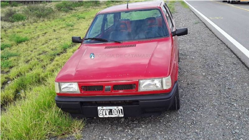 Una moto chocó con un auto en Huillapima