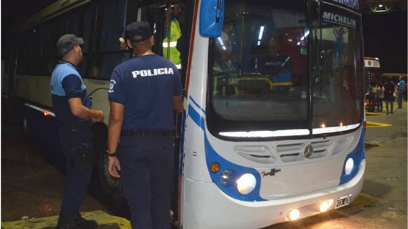 Control de alcoholemia a choferes de colectivos y operativos en puestos camineros