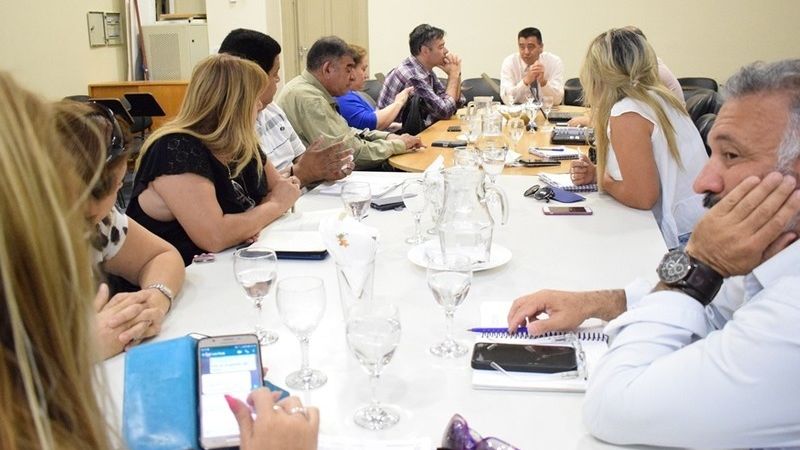 El Gobierno retiró la propuesta y se aleja el acuerdo con los gremios