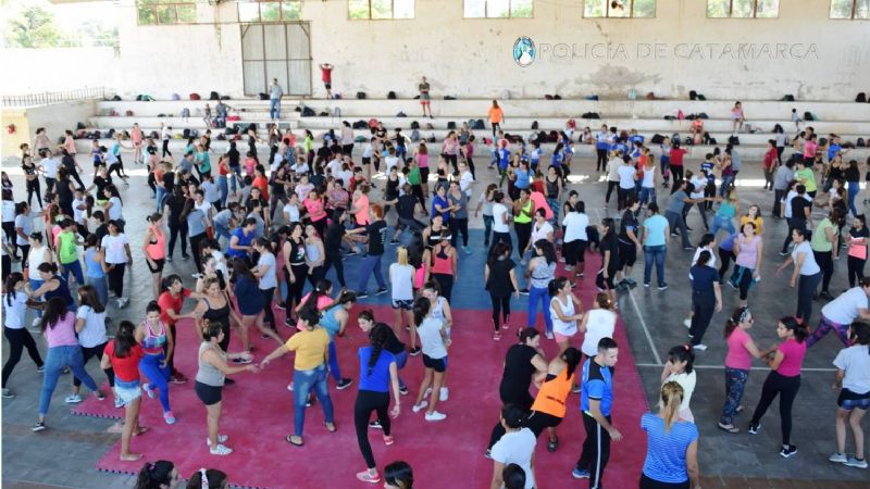 Se dictó curso de defensa personal para mujeres