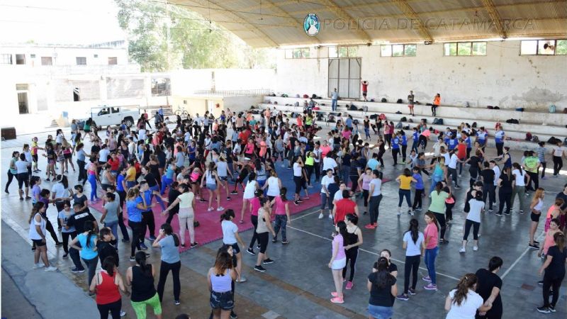 Se dictó curso de defensa personal para mujeres