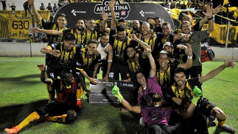 Con el catamarqueño Zúñiga decisivo, Madryn eliminó a Platense