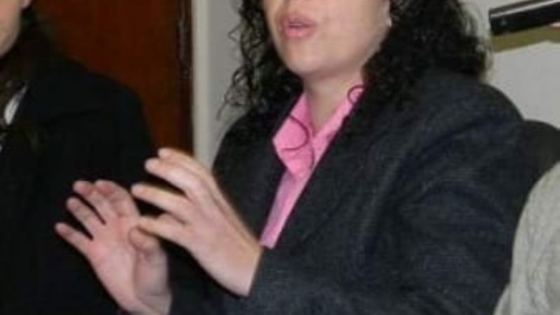 Nefrólogos reclaman deuda millonaria a la provincia