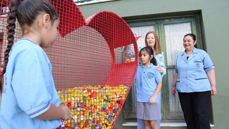 Corazón solidario en La Fray