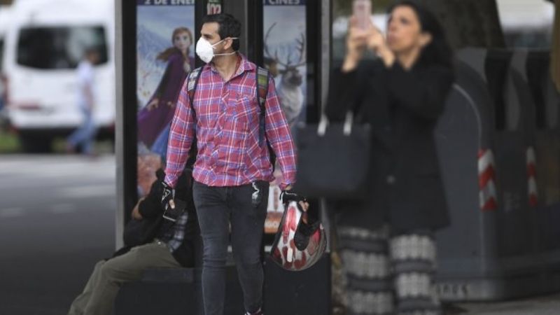 Advierten que se puede contagiar a otros después de dejar de tener los síntomas