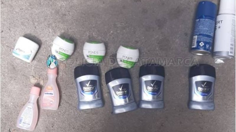 Arrestan a un joven con varios elementos de higiene
