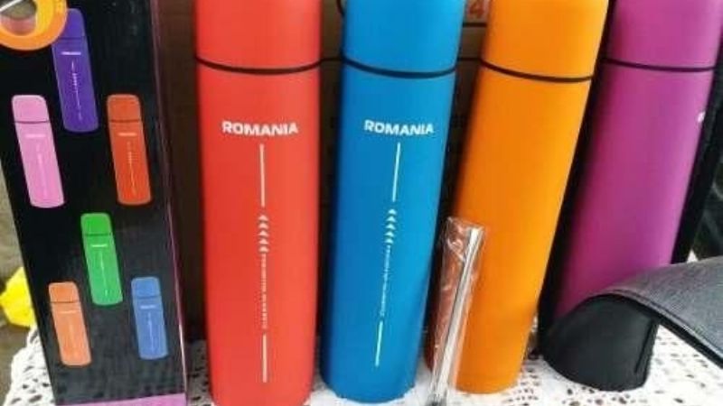 Prohíben la venta de un popular termo de acero engomado