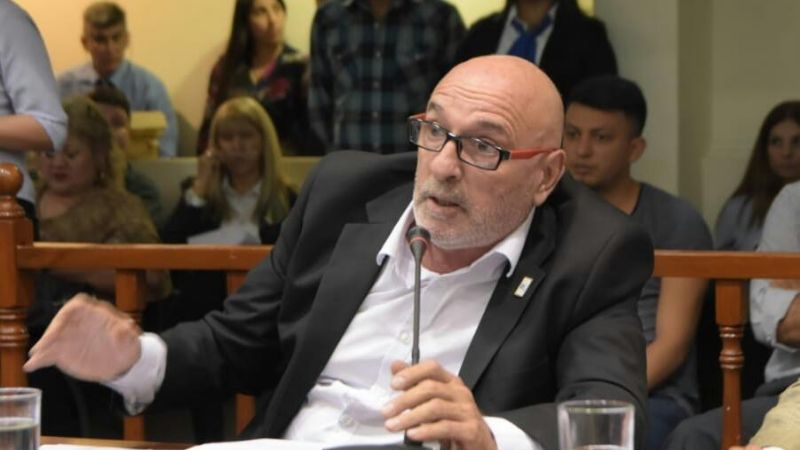 “Debemos denunciar aquellos comercios que lucren con esta pandemia”