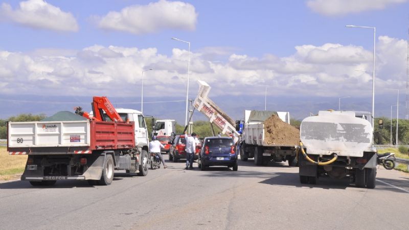 Cierran preventivamente el acceso a Valle Viejo por ruta 38