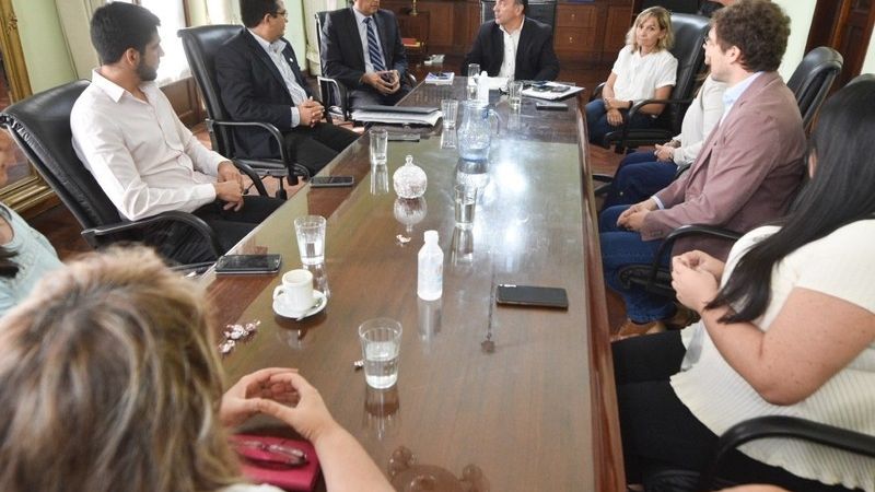 Gobierno y oposición trabajan en conjunto en la emergencia sanitaria