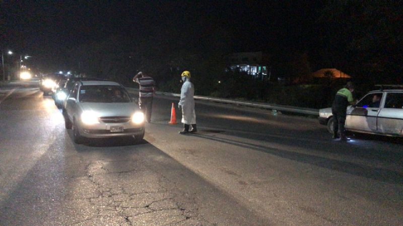 La contracara del deber: cientos de autos transitan en Valle Viejo