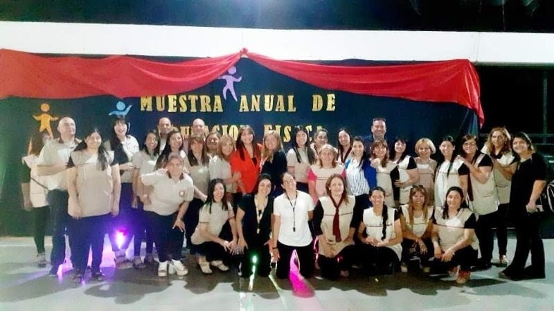 La Escuela Municipal N° 2 “Juan Oscar Ponferrada” celebró sus Bodas de Plata