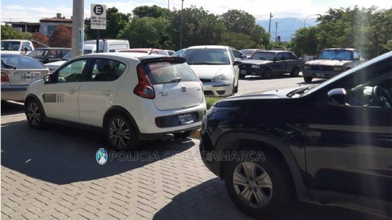 En nombre de funcionarios, intentó robar más de 500 mil pesos