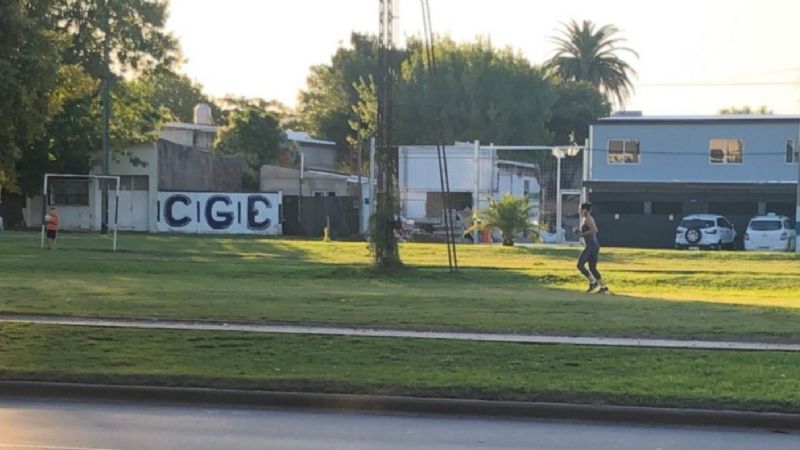 Para la clase alta no existe la cuarentena, y hasta ¡salen a correr!