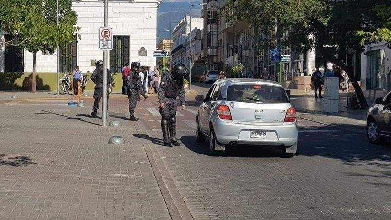 Más de 20 personas detenidas por andar en la calle en plena cuarentena