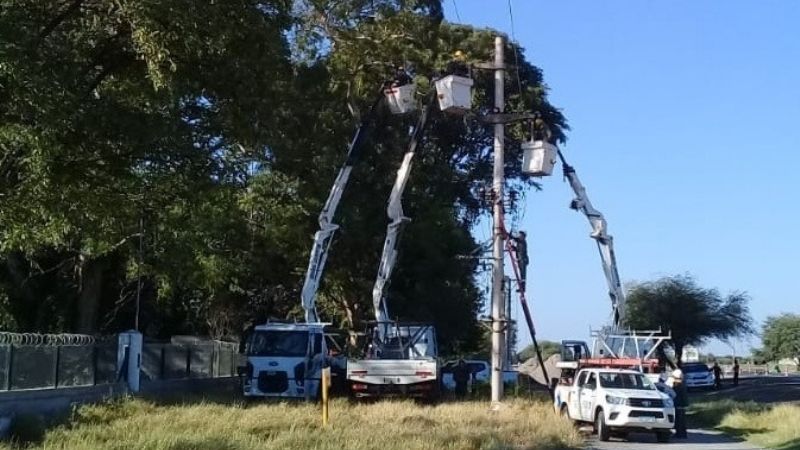 Nuevo reconectador automático en Línea de 33 kv