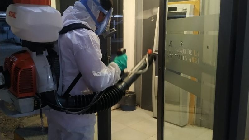 Intensifican todos los operativos de limpieza y fumigación en la ciudad