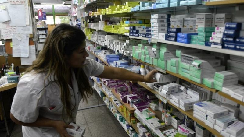 Farmacéuticos garantizaron el abastecimiento de medicamentos