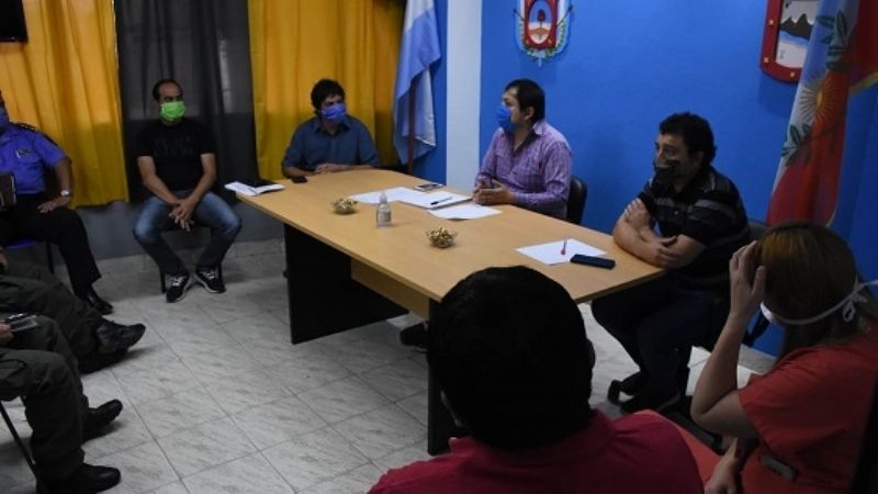 Tinogasta acondiciona lugares de atención y aislamiento