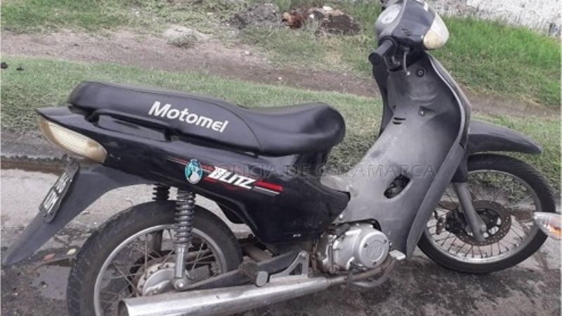 Le quitaron la moto