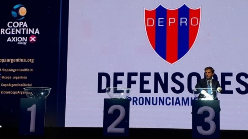 Histórico partido que no se jugó: Pronunciamiento-River