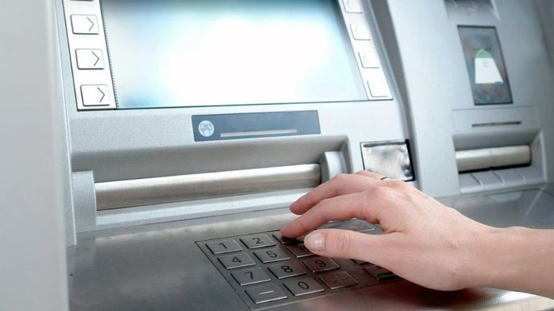 Cómo recibir o enviar efectivo sin tarjeta de débito